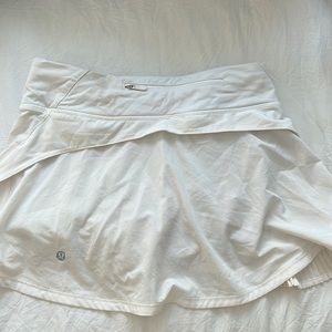 Lululemon tennis shirt white size 4